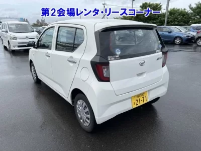 Daihatsu MIRA E S