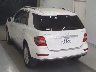Mercedes-Benz ML CLASS