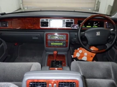Toyota CENTURY
