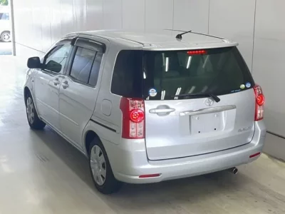 Toyota RAUM