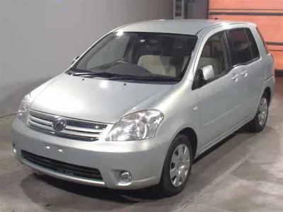 Toyota RAUM