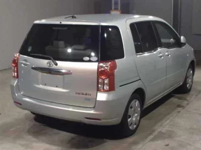 Toyota RAUM