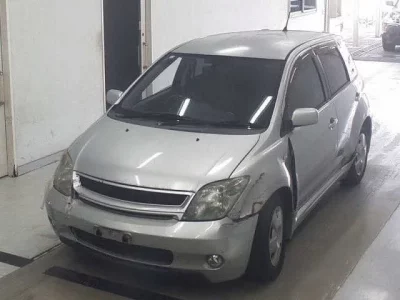 Toyota IST