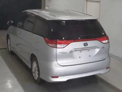 Toyota ESTIMA HYBRID