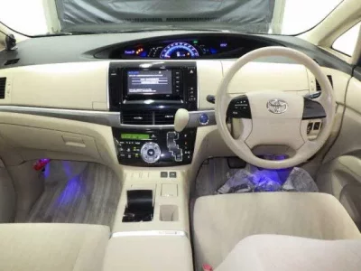 Toyota ESTIMA HYBRID