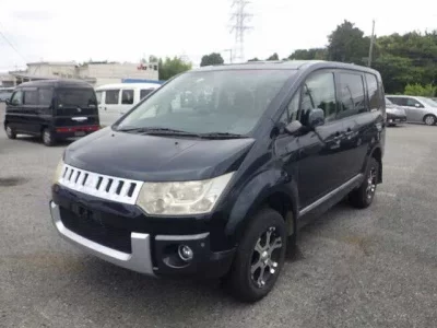 Mitsubishi DELICA D5