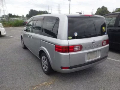 Nissan LAFESTA