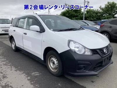 Nissan AD