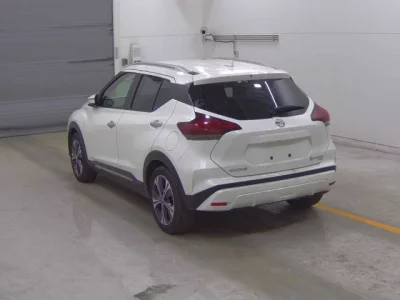 Nissan KIX