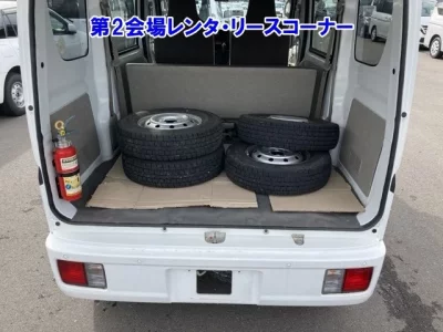 Nissan CLIPPER VAN