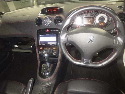 Peugeot RCZ