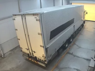 Mitsubishi FUSO TRUCK
