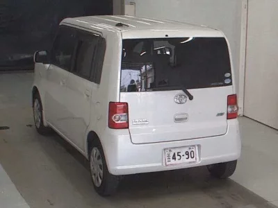 Toyota PIXIS SPACE