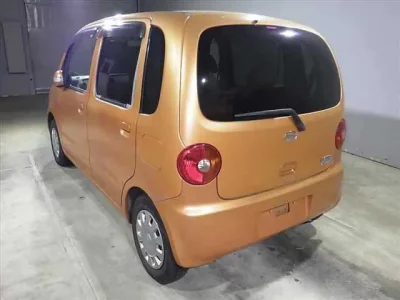 Daihatsu MOVE LATTE