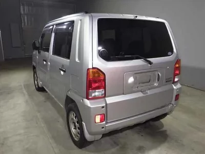 Daihatsu NAKED