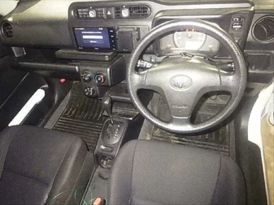 Toyota SUCCEED