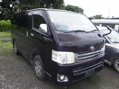 Toyota HIACE VAN