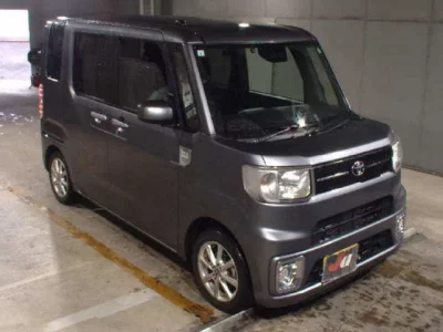 Toyota PIXIS MEGA