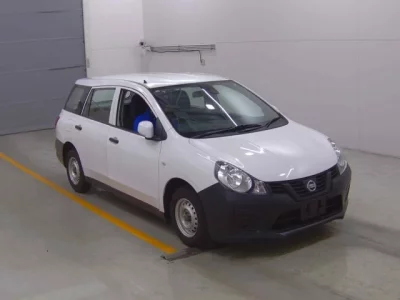 Nissan AD