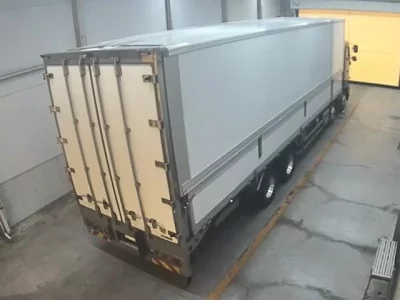 Hino TRUCK