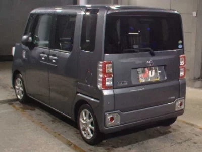 Toyota PIXIS MEGA