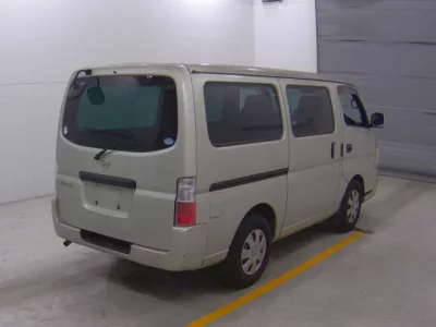 Nissan CARAVAN VAN