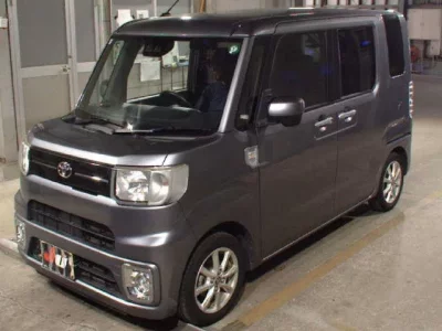 Toyota PIXIS MEGA