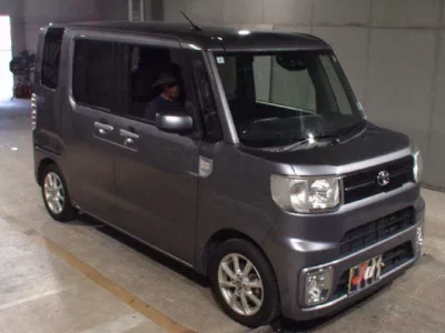 Toyota PIXIS MEGA