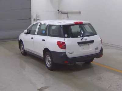 Nissan AD