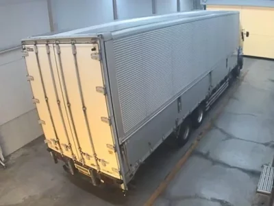Hino TRUCK
