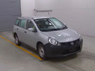 Nissan AD