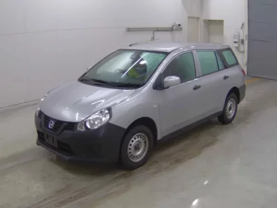 Nissan AD