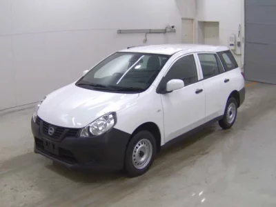 Nissan AD
