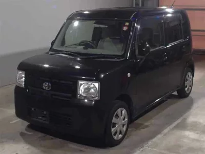 Toyota PIXIS SPACE