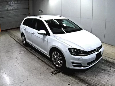 Volkswagen GOLF VARIANT