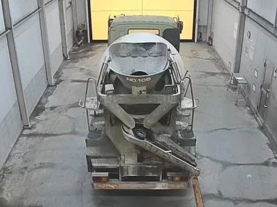 Isuzu TRUCK