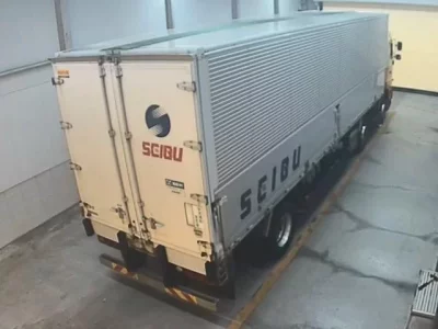 Hino TRUCK