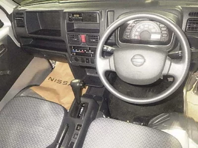 Nissan CLIPPER TRUCK