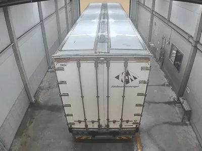 Isuzu TRUCK
