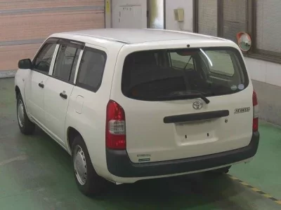 Toyota SUCCEED