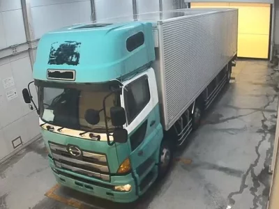 Hino TRUCK