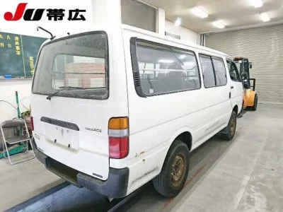 Toyota REGIUS ACE VAN