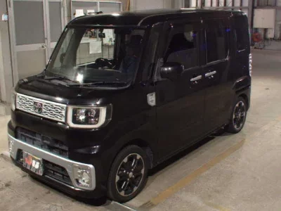Toyota PIXIS MEGA