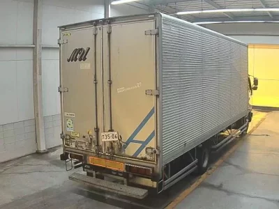 Mitsubishi FUSO FIGHTER