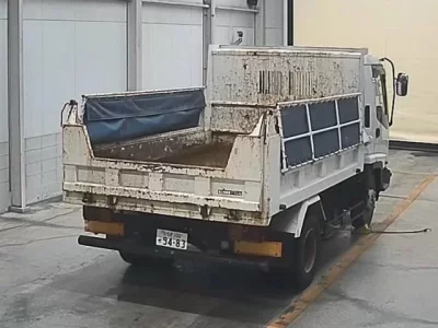 Isuzu FORWARD