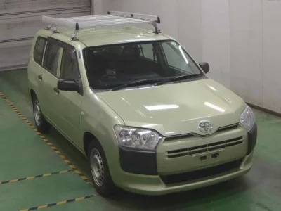 Toyota SUCCEED