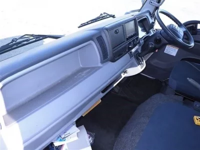 Nissan ATLAS