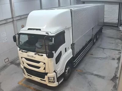 Isuzu TRUCK