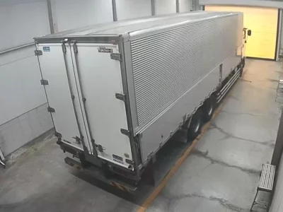 Isuzu TRUCK
