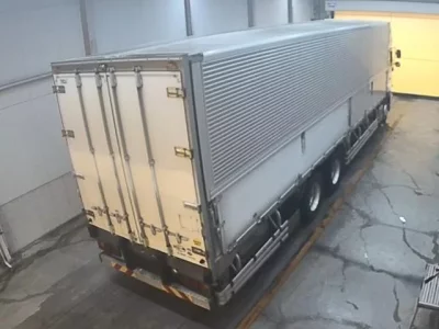 Hino TRUCK